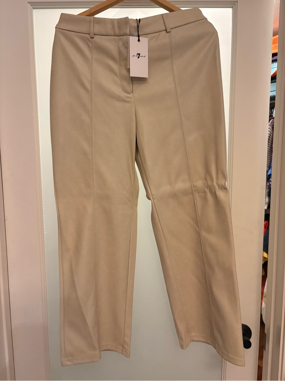 7 For All Mankind Cream Women's Straight-Leg Pants